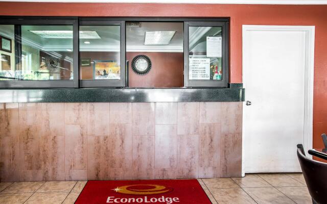 Econo Lodge