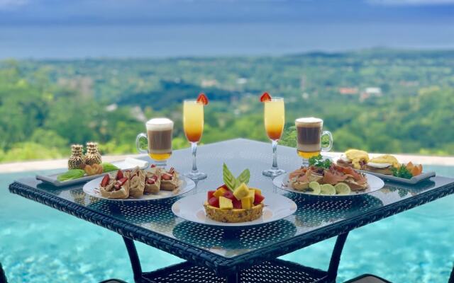 Golden Pineapple Villas