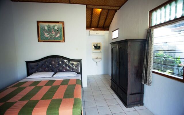 Segara Bukit Seaside Cottages