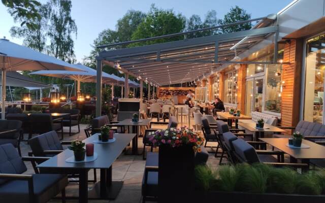 Hotel am Springhorstsee