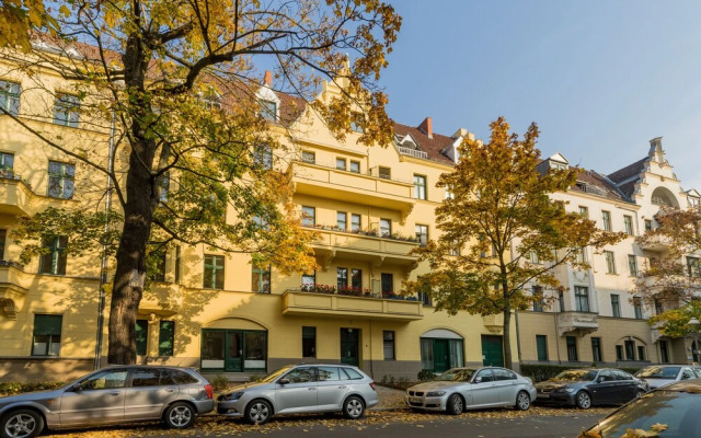 Apartment Adler-Nest Berlin by Kurfürstendamm