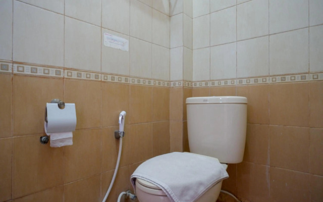 RedDoorz Plus Syariah @ Hotel Boulevard Luwuk