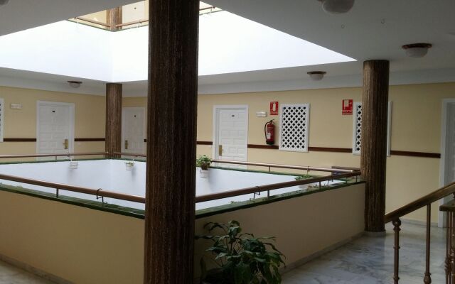Hotel Playamaro