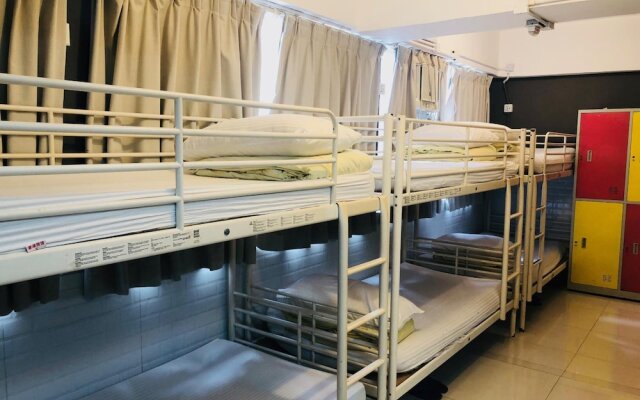 Hi Backpackers - Hong Kong Hostel Group
