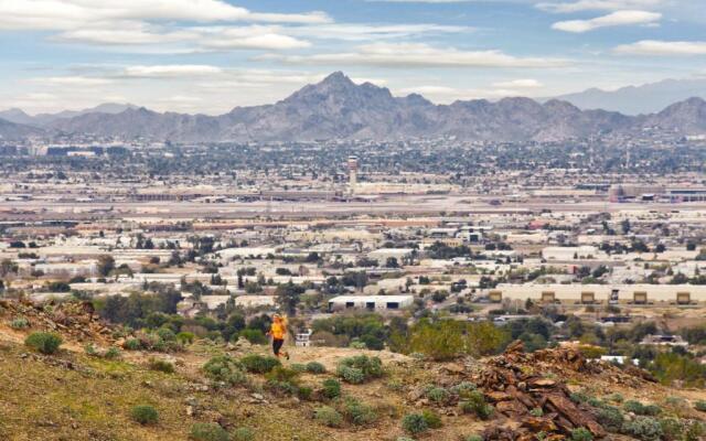 WorldMark Phoenix - South Mountain Preserve