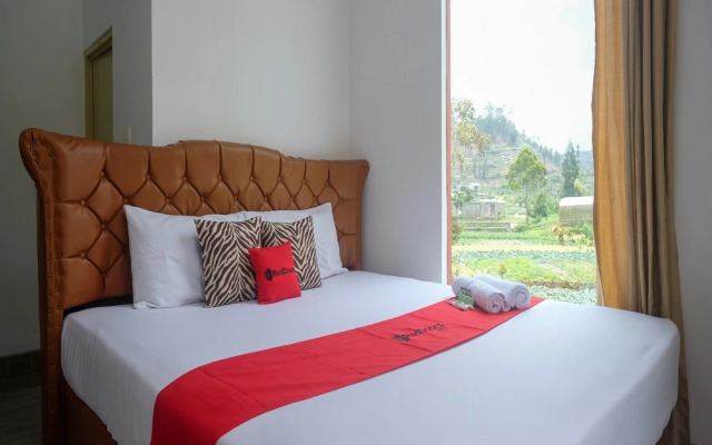 RedDoorz Syariah near Gerbang Dieng 2