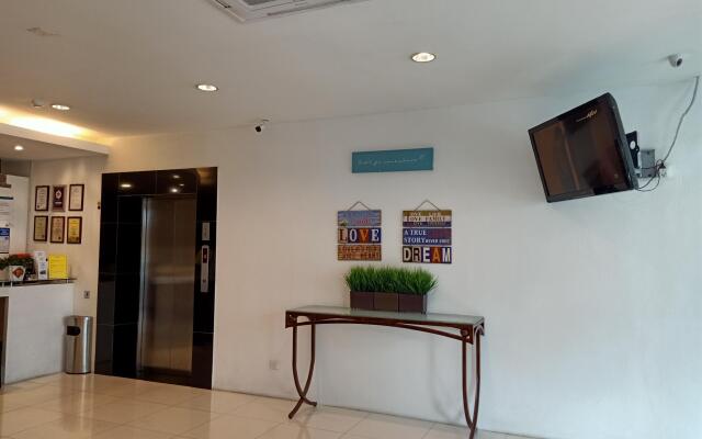 Tras Mutiara Hotel