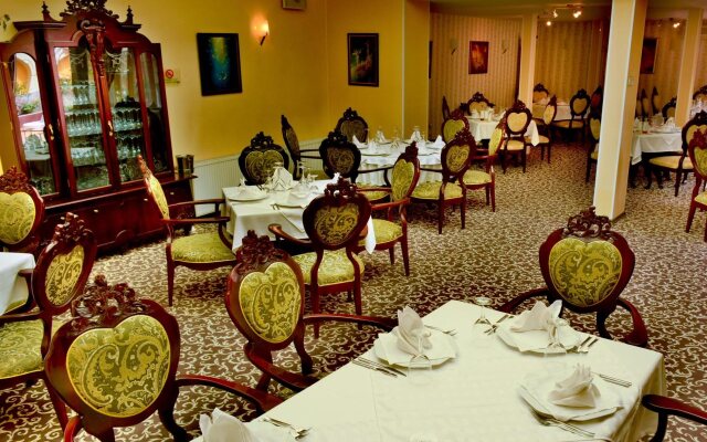 Hotel Bistra & Galina