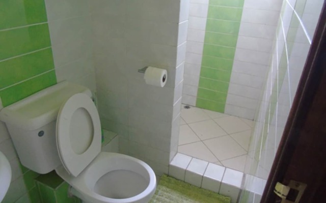 Tour Mombasa all day and Relax Enjoying the Amenities