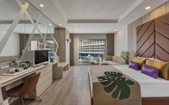 Delphin BE Grand Resort