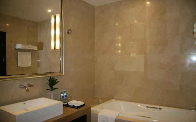 Ritan Hotel Downtown Beijing