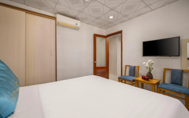 Maxhome Luxury Hotel – Guest Rooms – Da Nang