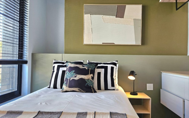 FOUR on O - Fluent Serviced Apartments