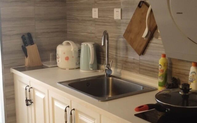 Warm House Apartment