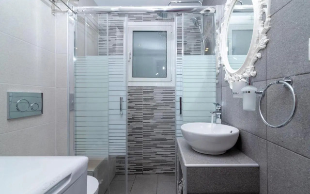Semeli by Heloni Apartments