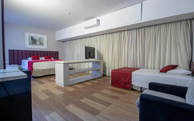 Hotel Victoria Villa Curitiba By Nacional Inn