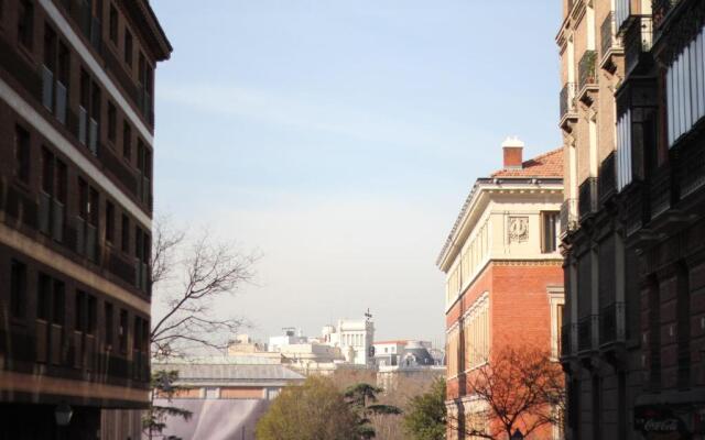 Cosy Apartment Prado Museum