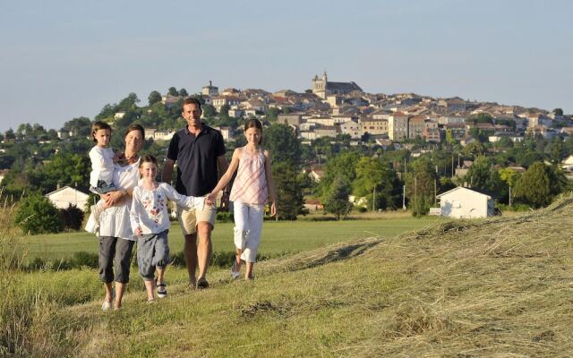 Lø.F.T Ô Village