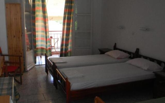Dimitris Apartments