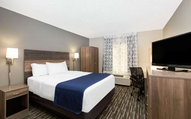 Days Inn & Suites by Wyndham Wisconsin Dells