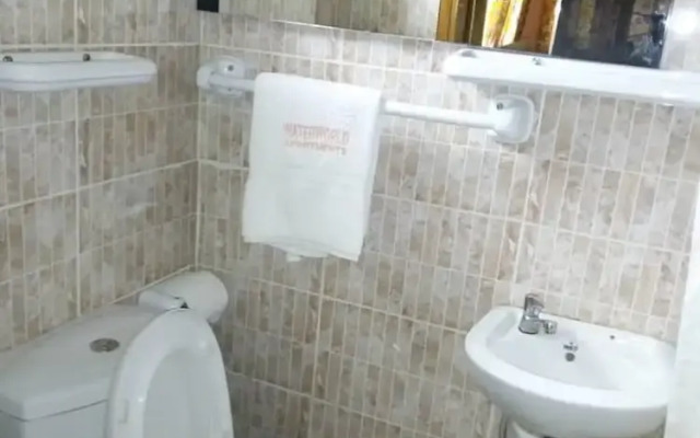 Waterworld Apartments