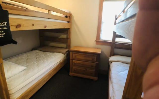 Briarstone Lodge Condo 13D - Two Bedroom Condo