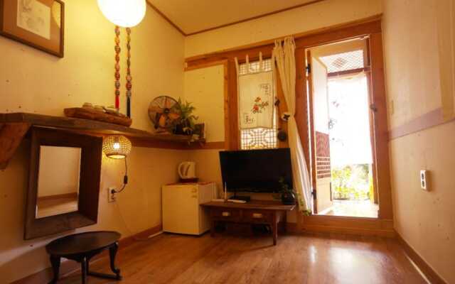 Lee Taek Gu Sarangchae 3