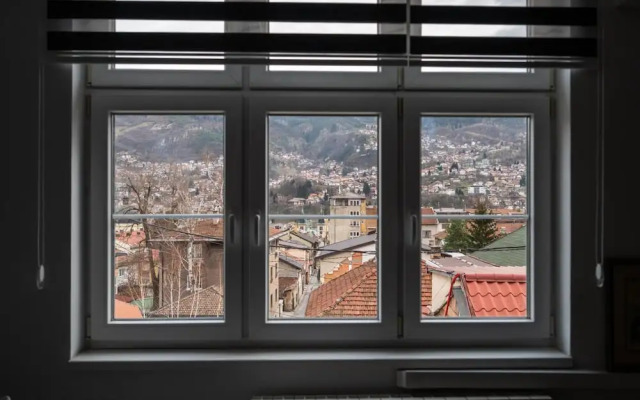 Design 1bdr Apartment With City View