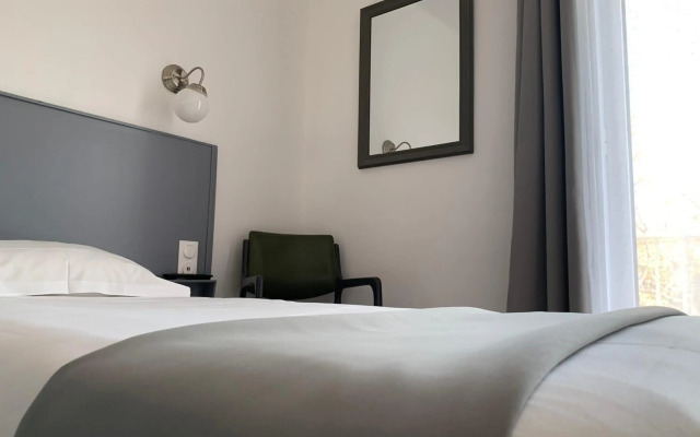 Hôtel Les Arbousiers