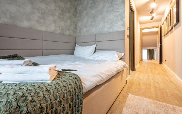 Kron luxury 2 Bedroom Apartment in Silver Mountain