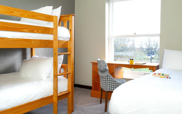 Cedar Court Harrogate