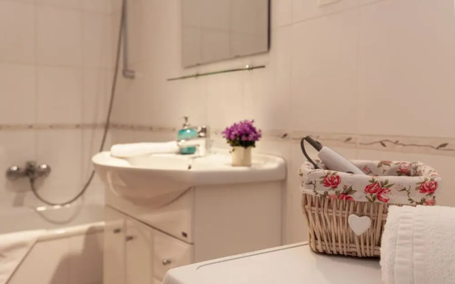 Town Hall Apart-hotel