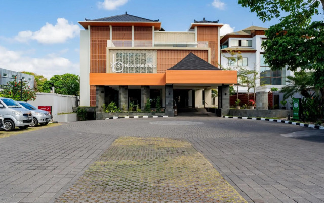 b Hotel Bali & Spa