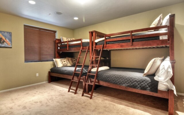 No 20 Mountain Masterpiece