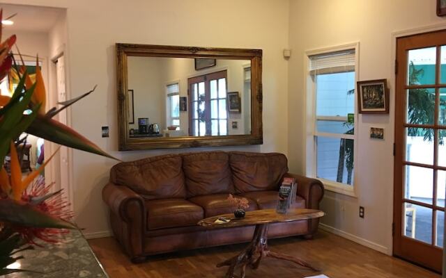 The Bay House House Bed and Breakfast