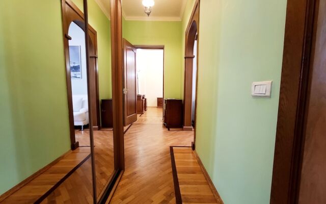 Апартаменты TVST на Тверской 6