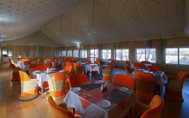 Camp e Khas