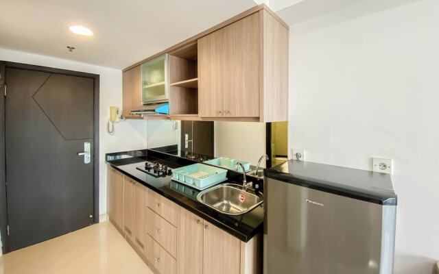 Homey And Nice Studio Tamansari The Hive Apartment