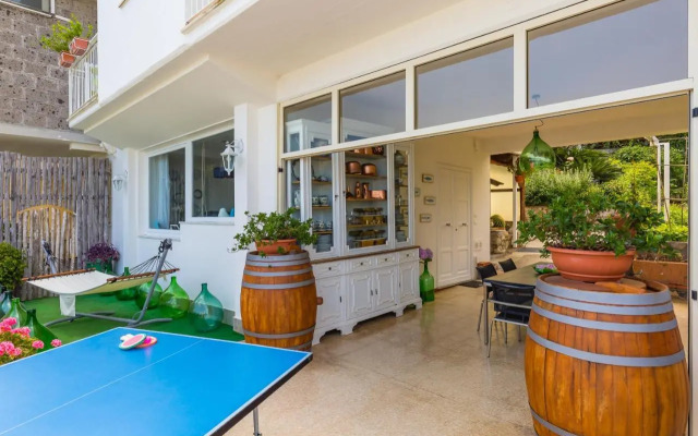 Villa Sorrento Flats