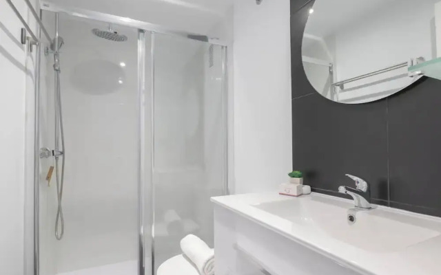 Calahonda Elegance With Pool And Sea View