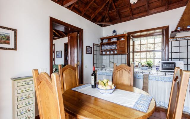 Casa Rural Tomasín by Isla Bonita