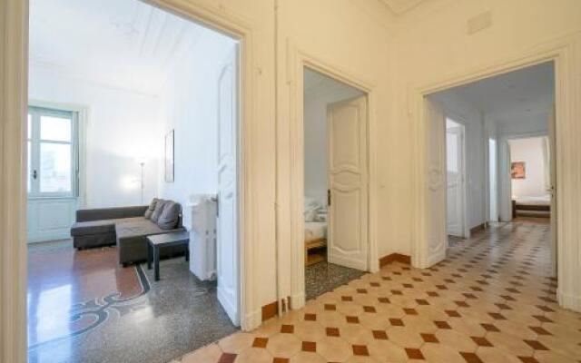 Flat 4 bedrooms 2 bathrooms - Genoa