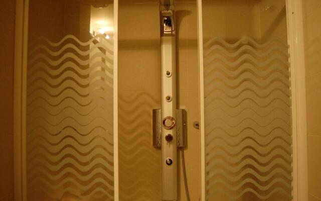 Paris Hotel
