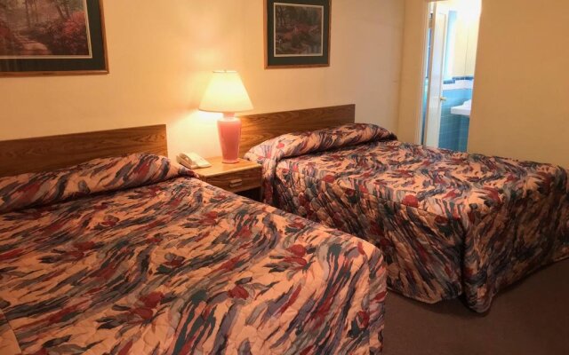 Tomahawk Lodge