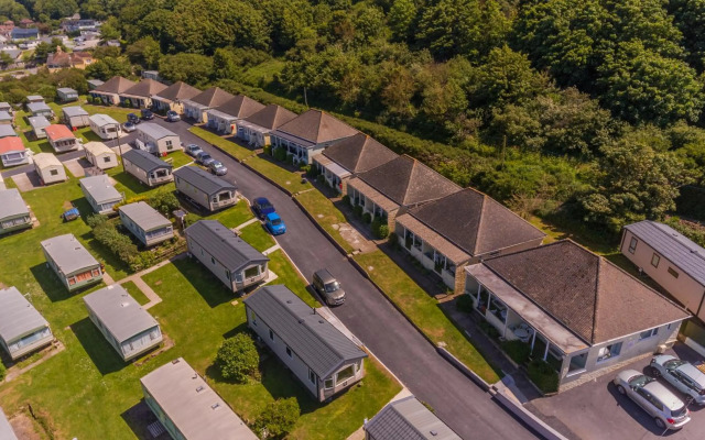 Three Bedroom Instow Caravan