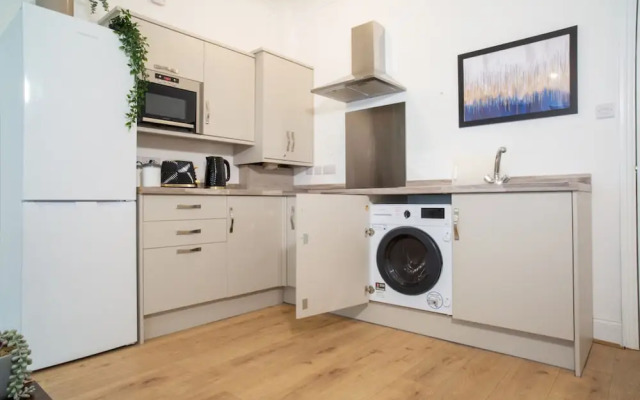 Spacious Margate Apartment