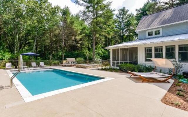 Lake Trail Treehouse