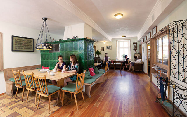 Hotel zum Kreuz St Peter