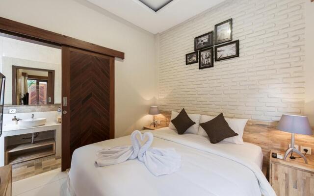 Paisa Seminyak Living