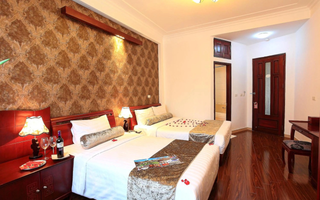 Luxury Hotel – Guest Rooms – Hanoi